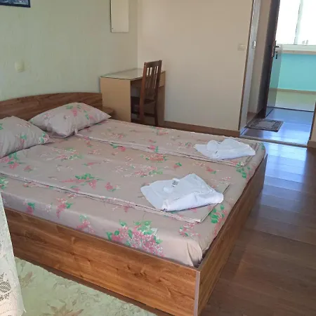 за гости нептун Guest house