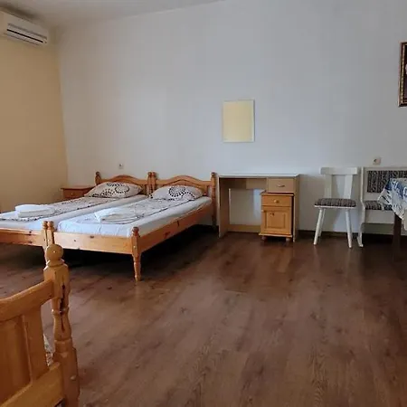 Guest house за гости нептун