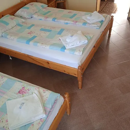 Guest house за гости нептун *