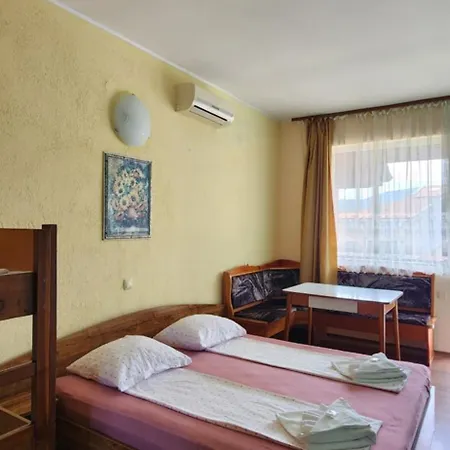 за гости нептун 招待所 3*